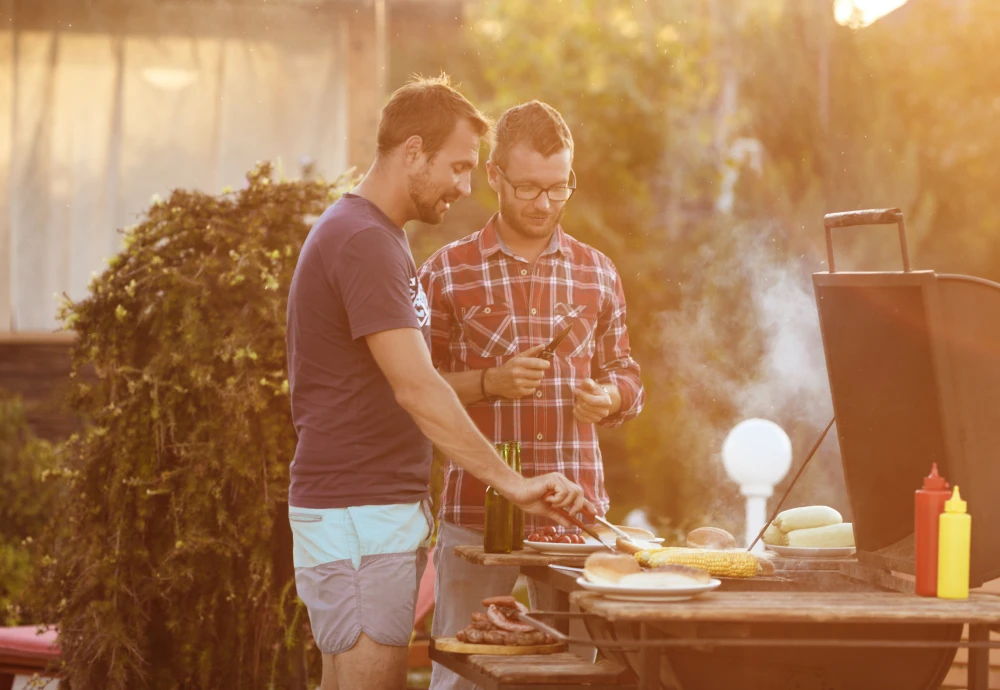 combination grill and smoker