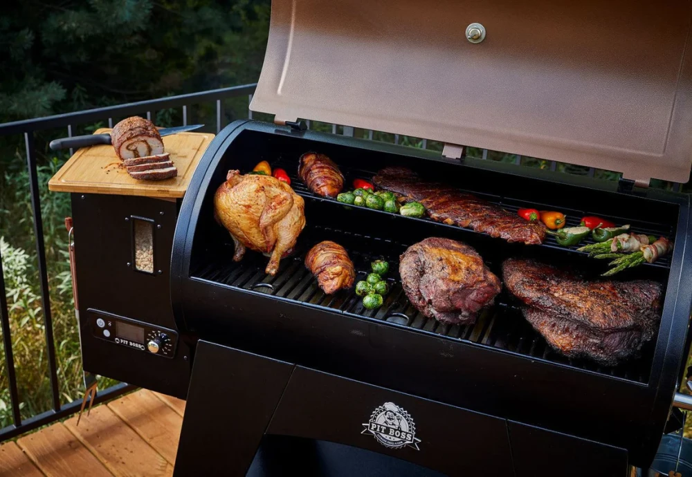 Combination Grill And Smoker